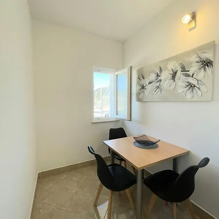 Apartment & Draga Marina