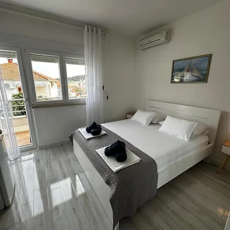 & Draga Apartment *