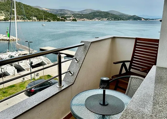 & Draga * מרינה