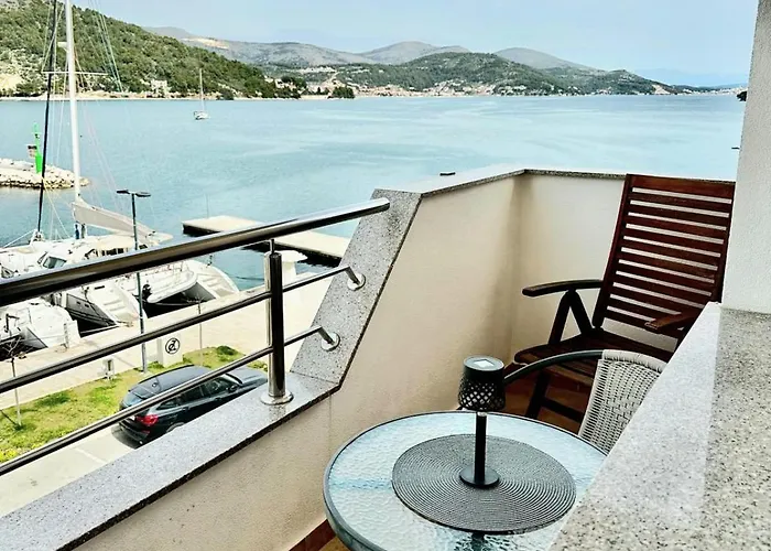 & Draga Marina