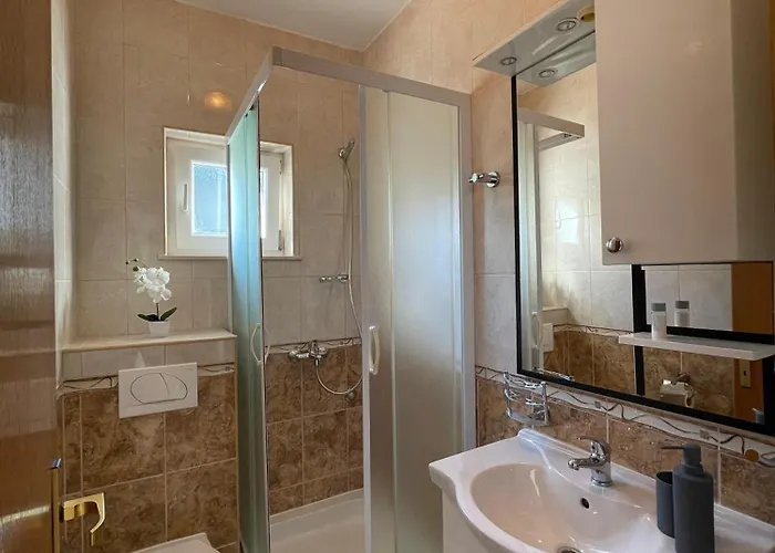 & Draga Marina